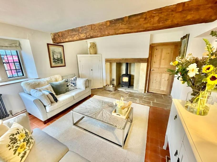 Fordview Cottage Is Full Of Cotwolds Charm 阿帕尔斯劳特尔 外观 照片