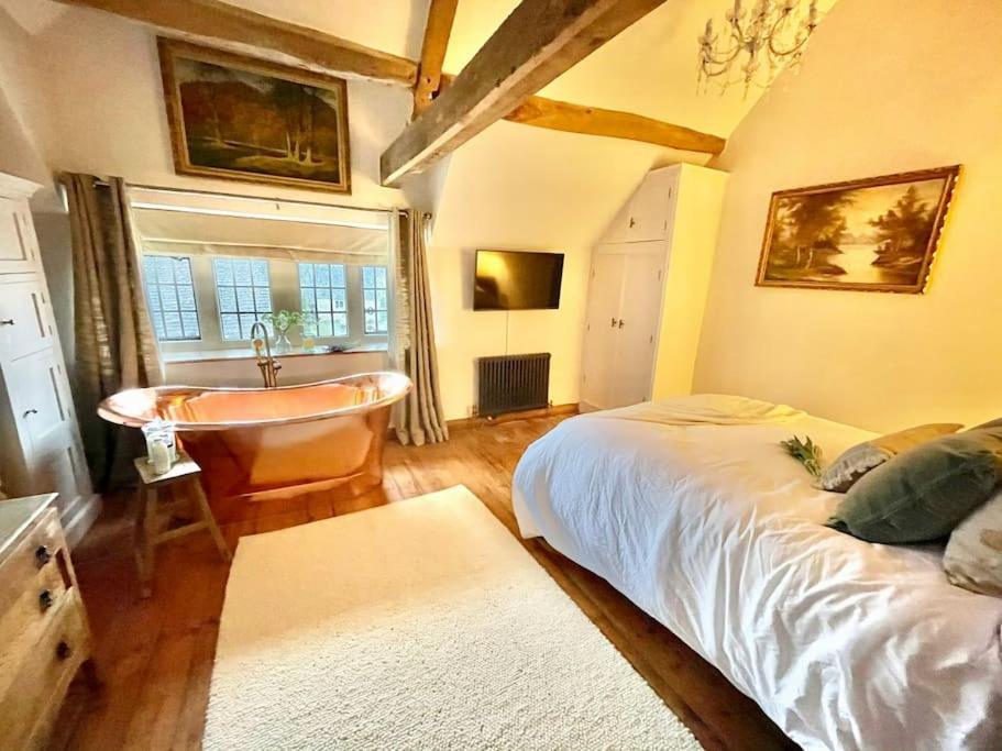 Fordview Cottage Is Full Of Cotwolds Charm 阿帕尔斯劳特尔 外观 照片